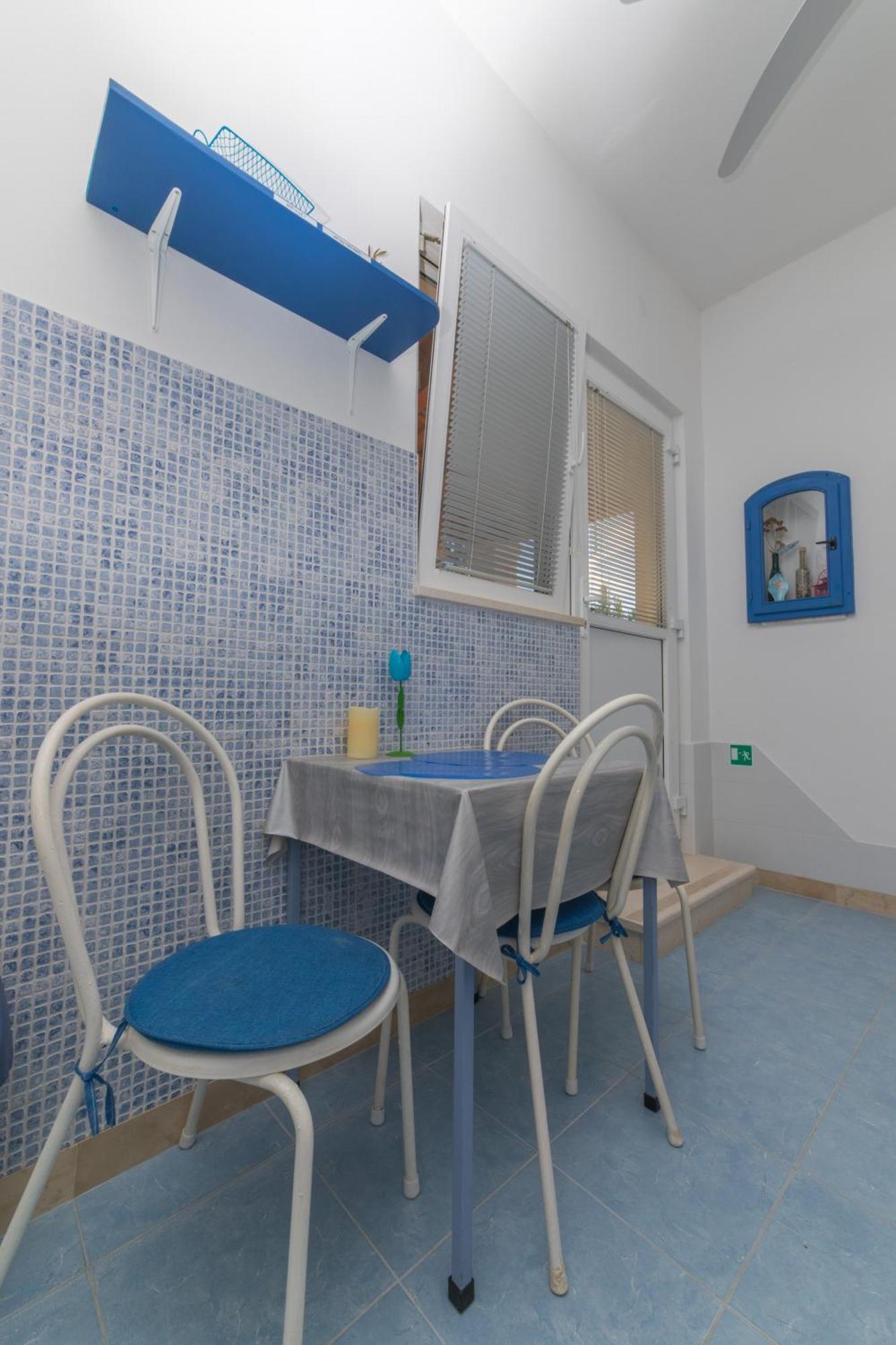 Apartments Lux Bol Zewnętrze zdjęcie
