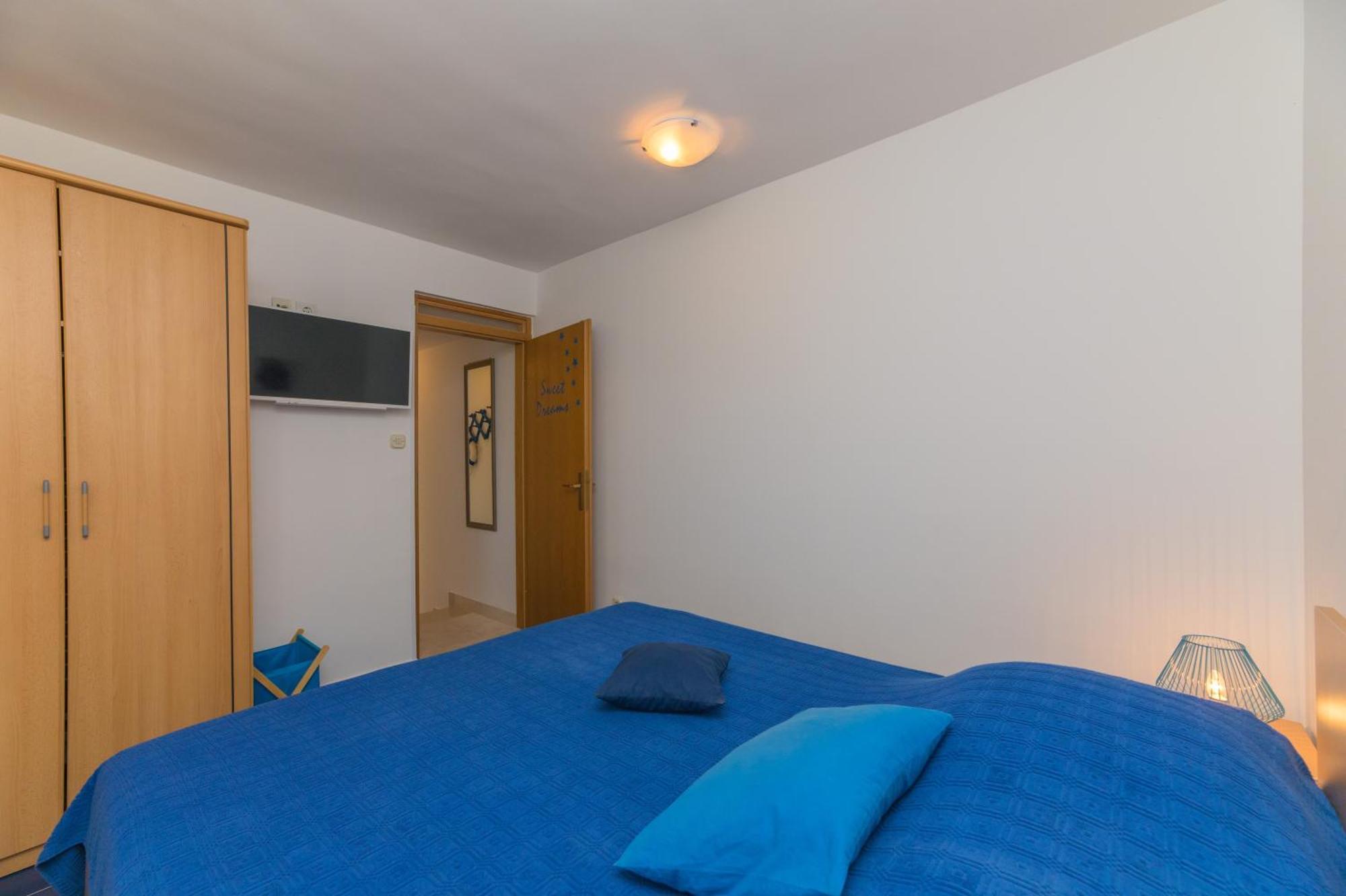 Apartments Lux Bol Zewnętrze zdjęcie