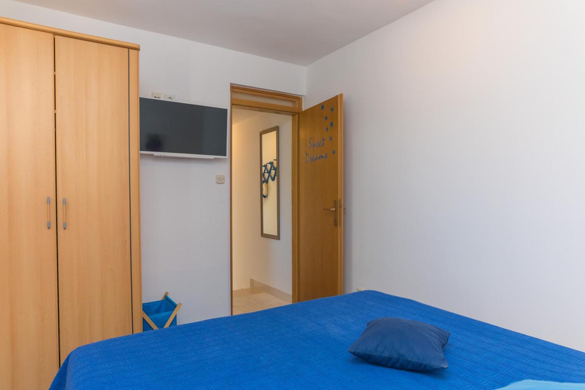 Apartments Lux Bol Zewnętrze zdjęcie