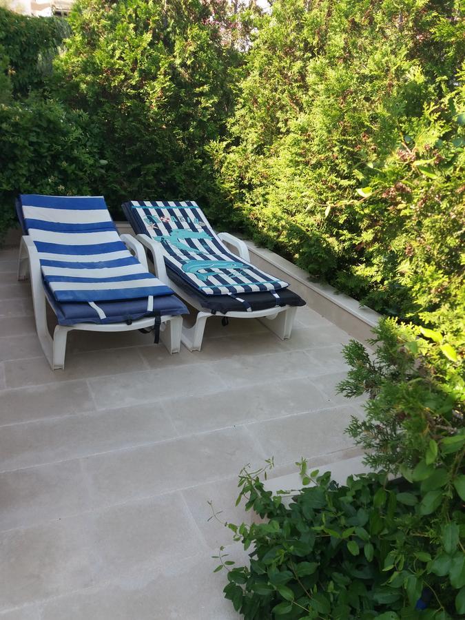 Apartments Lux Bol Zewnętrze zdjęcie